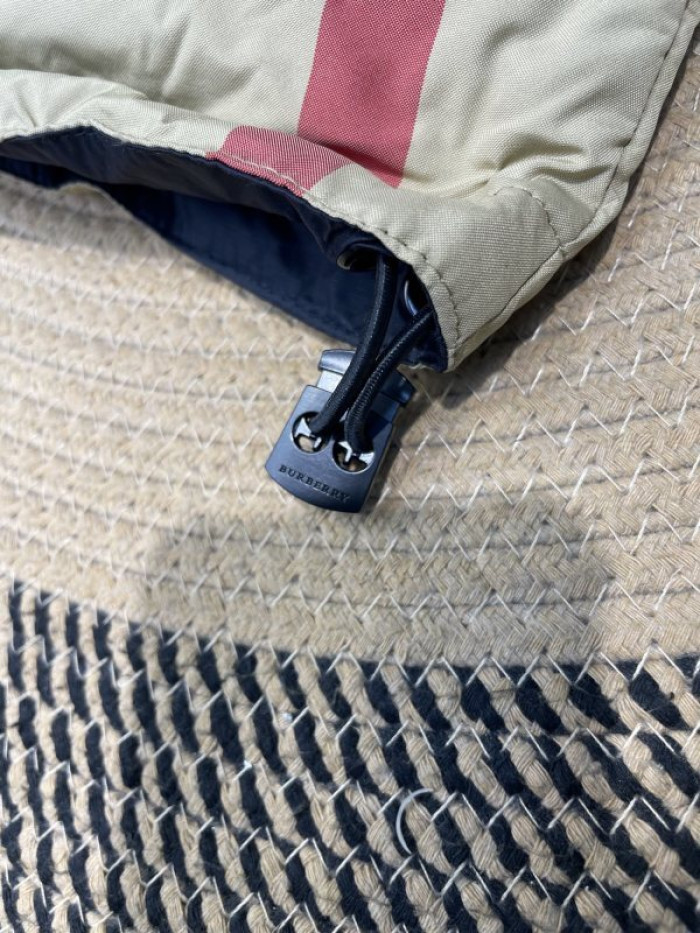 BURBER*Y Down Jacket 86