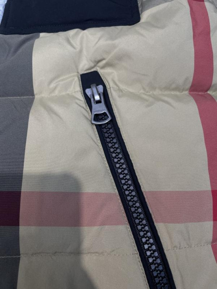 BURBER*Y Down Jacket 86