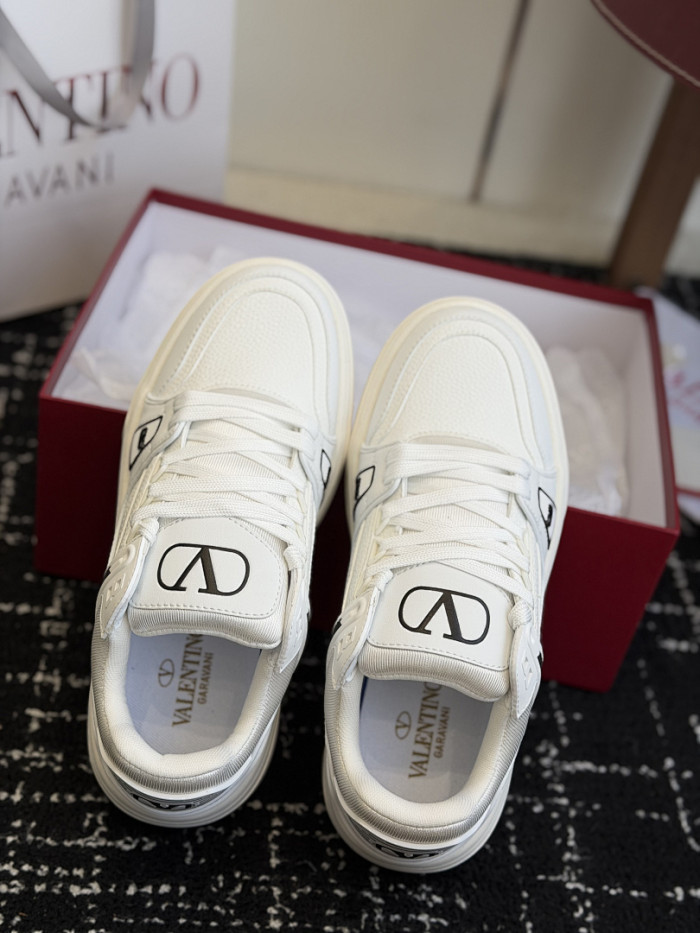 V*LENTINO SNEAKERS VT000024