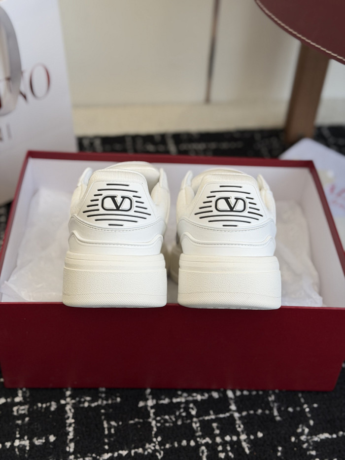 V*LENTINO SNEAKERS VT000024