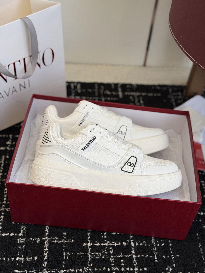 V*LENTINO SNEAKERS VT000024
