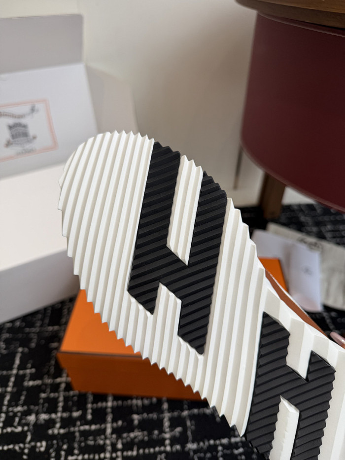 HERME* snekaers H000043