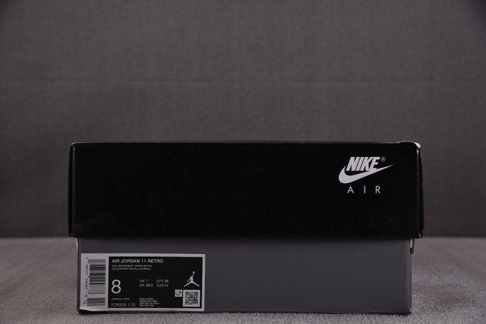 Air Jordan 11 Retro 285 IO8959-133