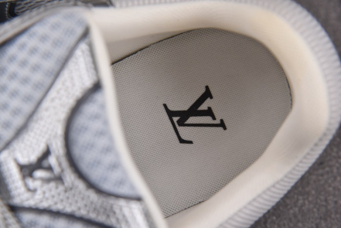 L&V snekaers L0000408