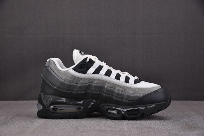 Nike Air Max Muscle 95 Yu-Gi-Oh! Jonouchi II7404-100