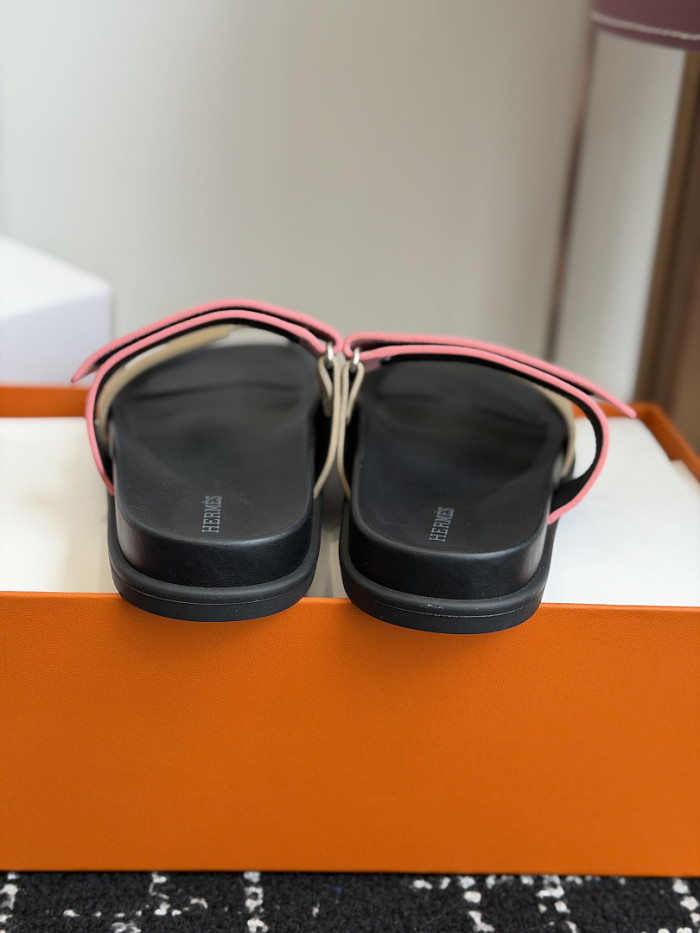 Herme* Sandal153