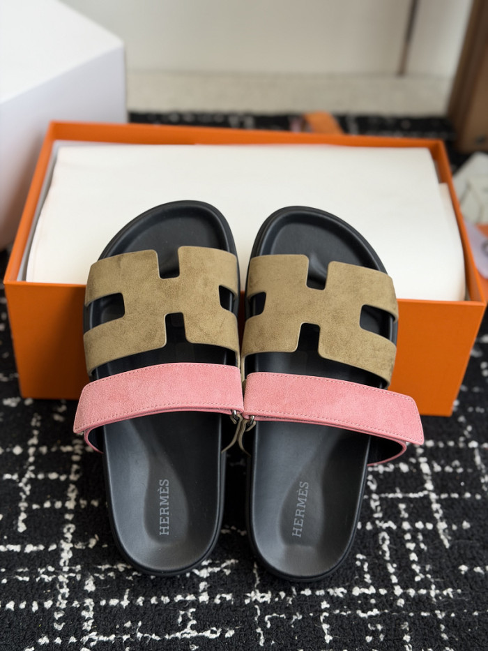 Herme* Sandal153