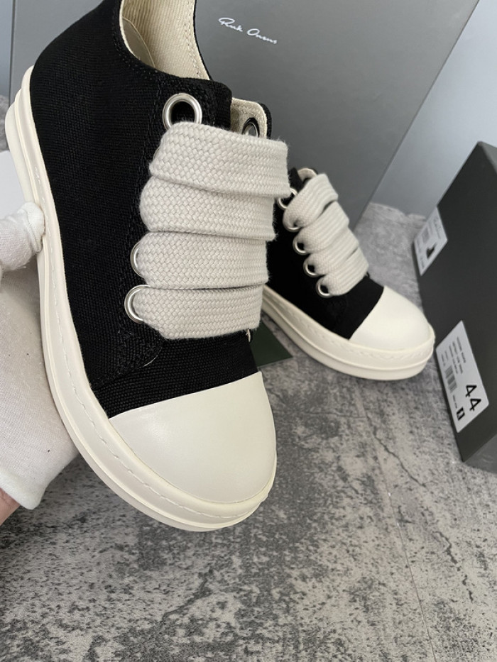 Rick Owe* R000193