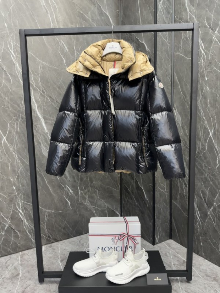 Moncler Down Jacket 77