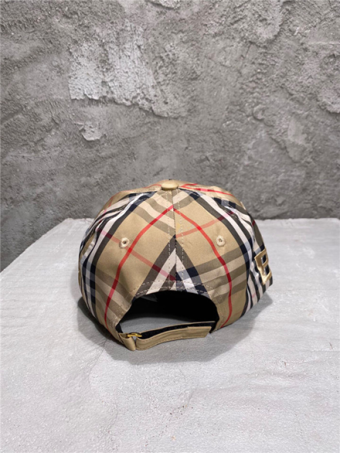 Burber*y CAP73