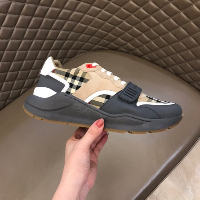 burber*y sneakers b000007
