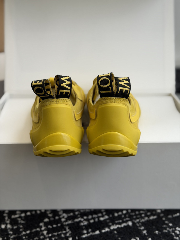 L0EWE Sneakers LW1000023