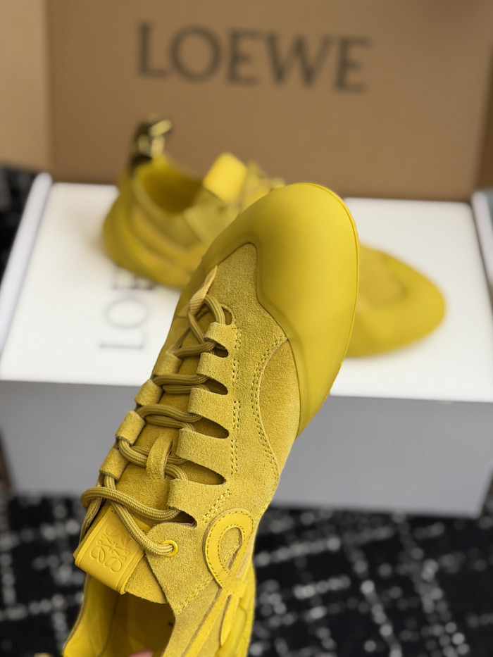 L0EWE Sneakers LW1000023