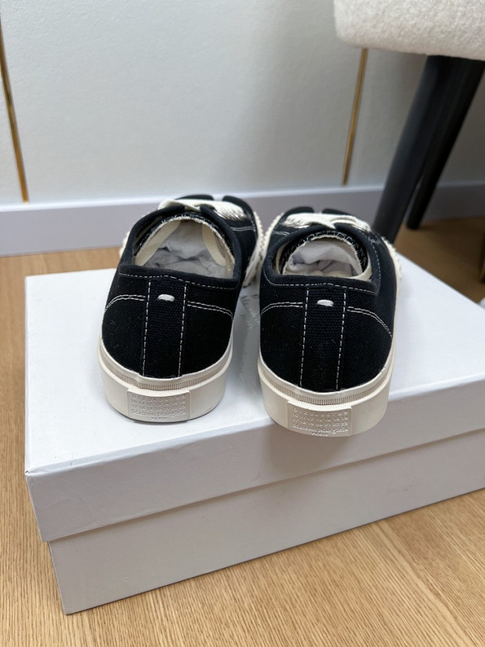 Maison Margiela Sneaker MM000112