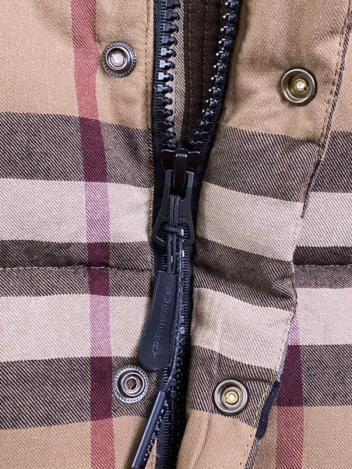 BURBER*Y Down Jacket 87
