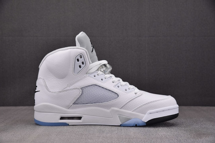 Air Jordan 5 "White Metallic" HQ7978-103