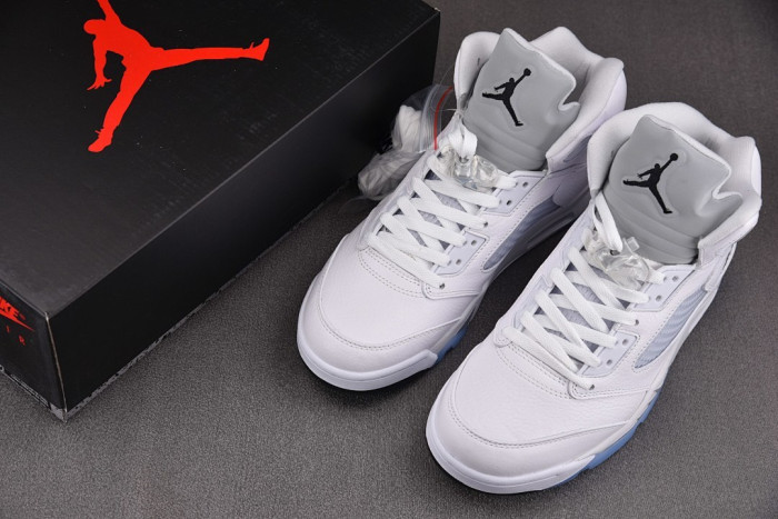 Air Jordan 5 "White Metallic" HQ7978-103