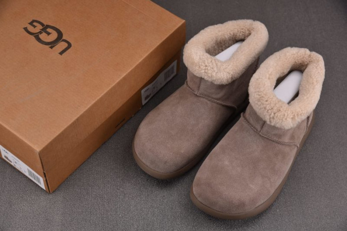 UGG BOOTS UGG000046