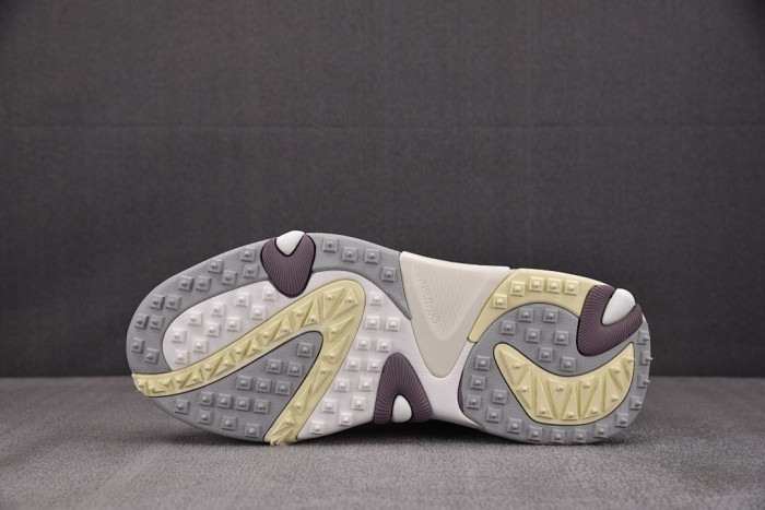 OFW C/O ODSY-1000 Sneakers OFW10016